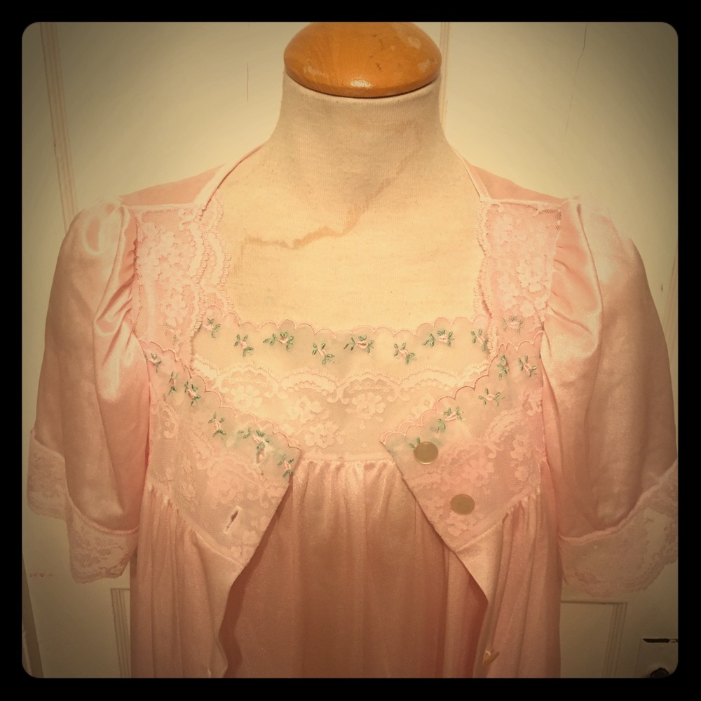 Vintage pink nightgown